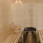 Destino Residencies לוטראקי