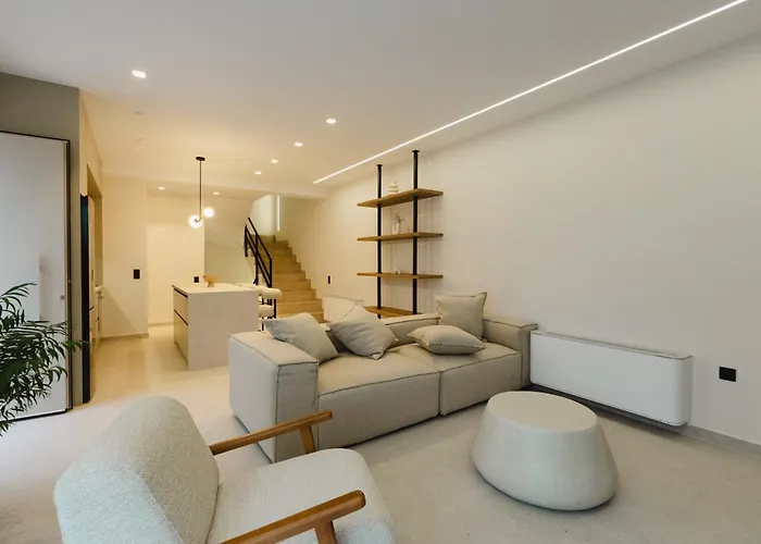 Villa Destino Residencies