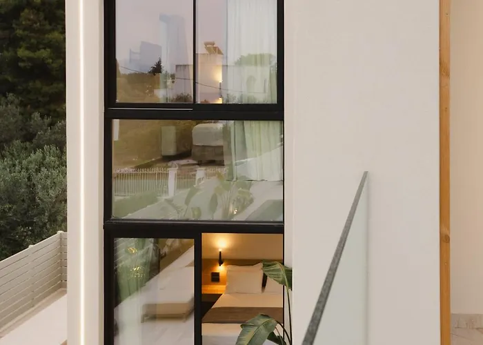 Villa Destino Residencies *